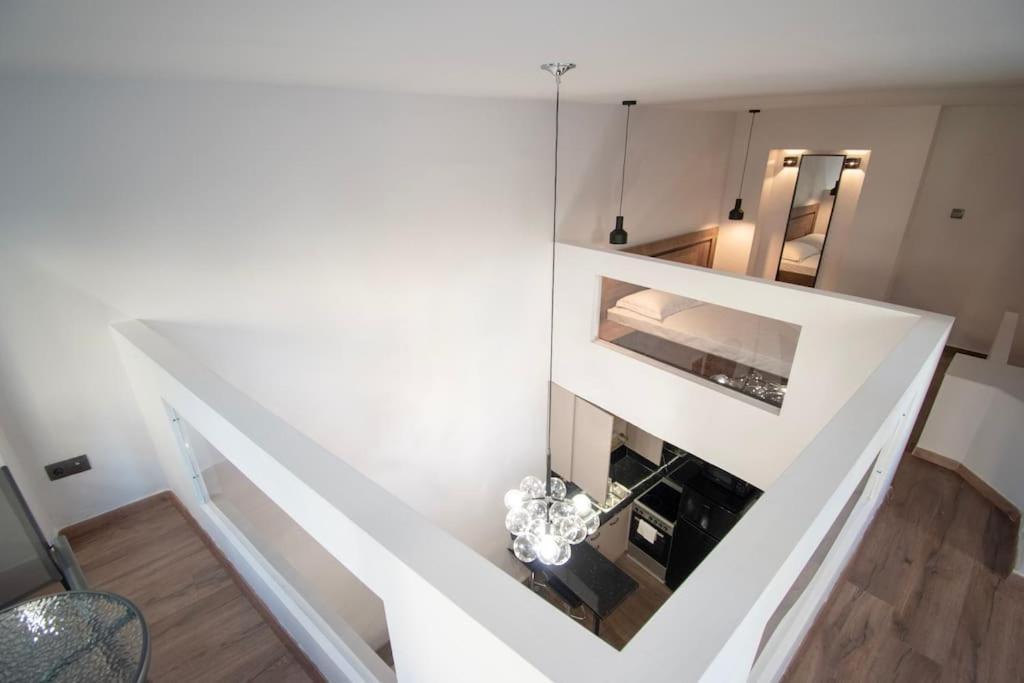 Antigonidon Loft Apartment Tesalonika Bagian luar foto